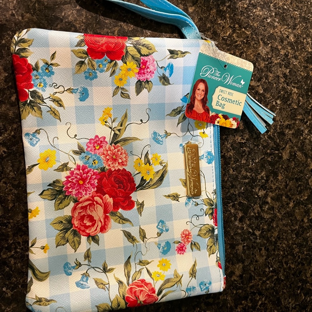 The Pioneer Woman Blue and Red Floral Cosmetic Bag